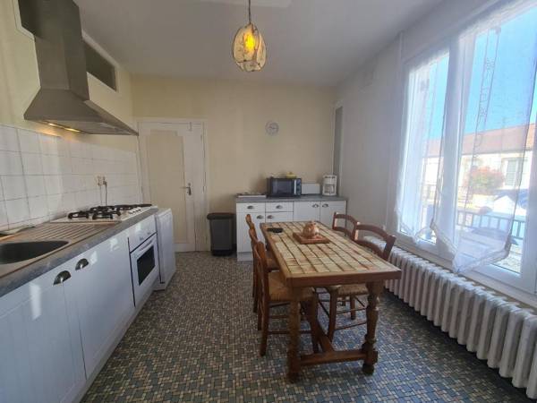 Villa Châteauroux 3 pièces 4 personnes - FR-1-591-59