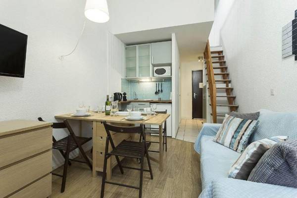 Apartment Forclaz 4B - Alpes Travel - Central Chamonix - Sleeps 4