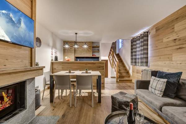 Pic Janvier - Alpes Travel - Les Praz (sleeps 4-6)
