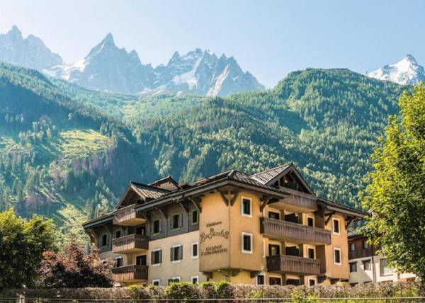 La Ginabelle vue Mont Blanc avec piscine