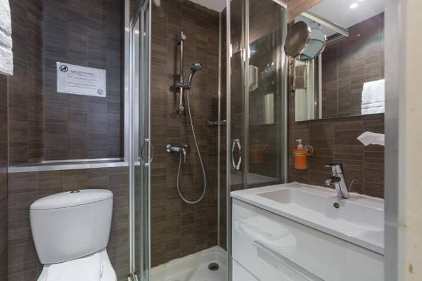 Florella Clemenceau Apartment