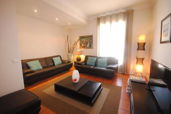 Grand Palais 4P BOB1309