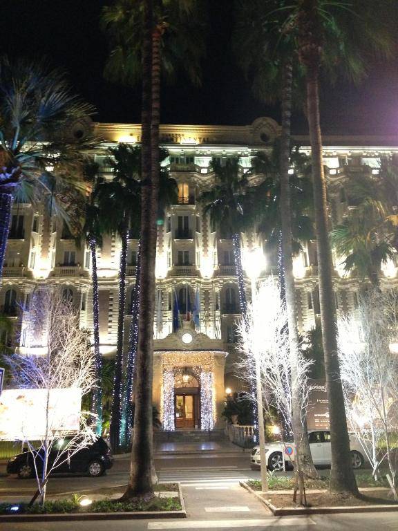 Studio on the Croisette with sea view