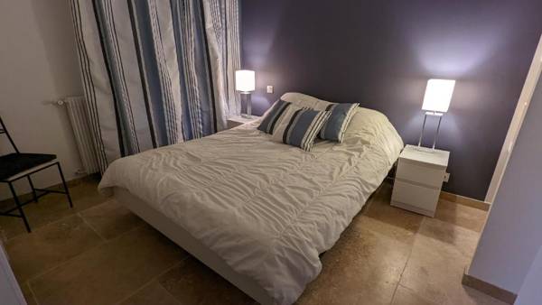 Eden Park 3 pièces 4 étoiles 100m des Plages Piscines SPA Parking