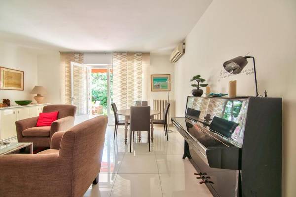 Cannes Film Festival Beach Apartment