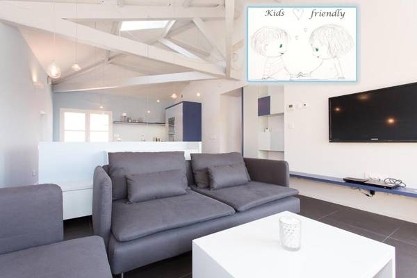 Top floor2 beds w/sea wiew