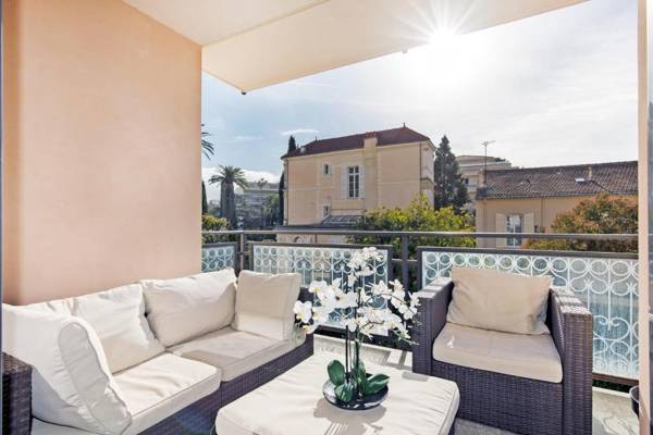 3 bedrooms: 200m from Croisette