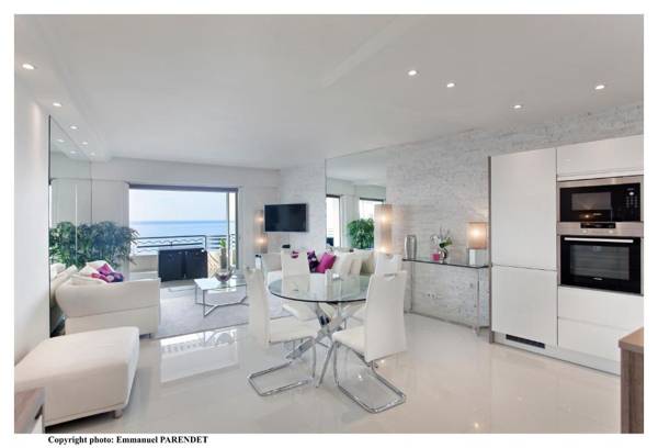 Beautiful modern apartment in La Croisette with sea view