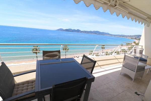 Amazing sea view 2 bedroom beach front 303