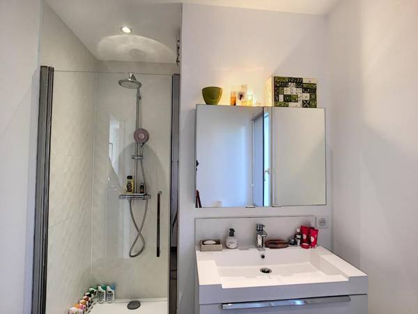 beautiful villa 3 rooms 165 m² on 2 levels.