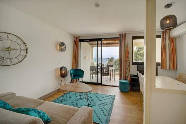 IMMOGROOM - 2 Rooms sea view - Renovated - Pool - Terrace - Parking - AC