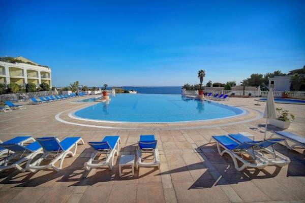 IMMOGROOM - 2 Rooms - Pool - Garden - Terrace - Parking