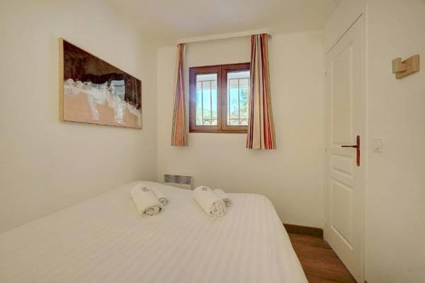 IMMOGROOM - 2 Rooms sea view - Pool - Parking - Terrace -