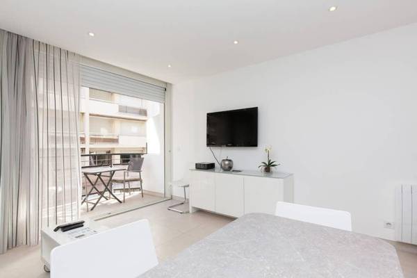 Chic & Modern 1bed next to Martinez