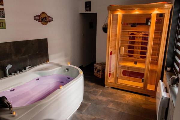 Aux 3 Nuances Suites Privatives & Spa