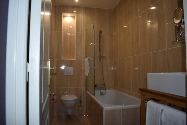 Hôtel Churchill Bordeaux Centre