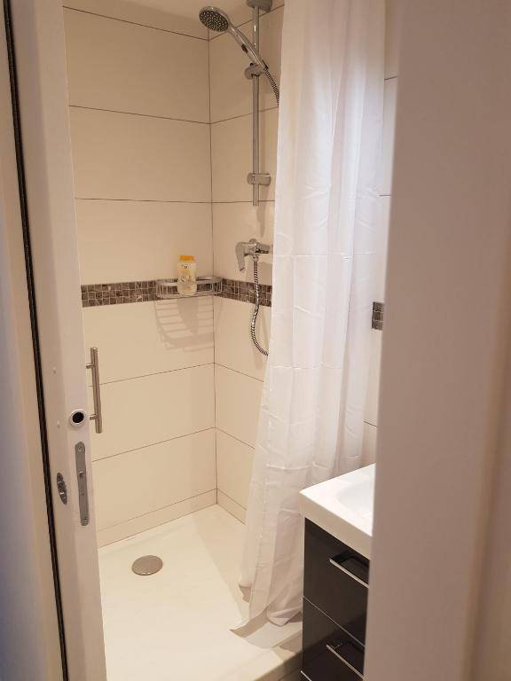 L'Escale chambres privées chez l'habitant JFDL