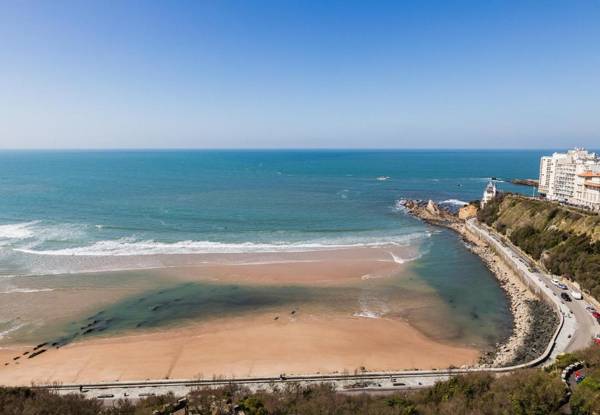 ONDINE KEYWEEK Apartment with sea view and terrace in Biarritz - parking