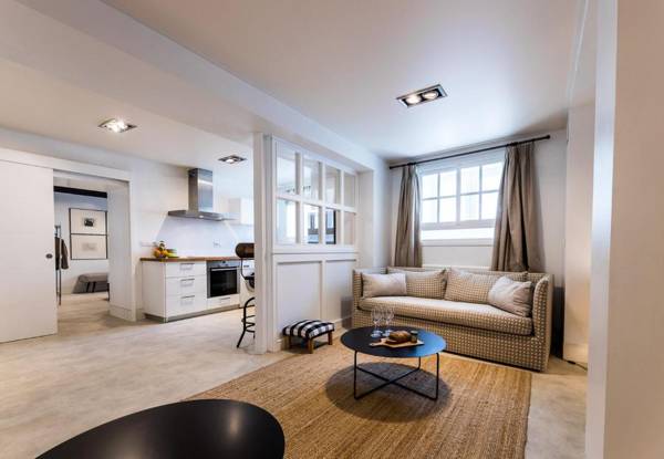 SOTOAN KEYWEEK Design Apartment close to the Port-Vieux beach in Biarritz