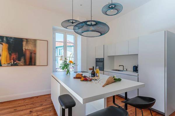 ENEKO KEYWEEK Apartment with car park and balcony in Biarritz center