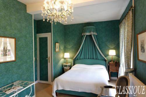 Château du Landel The Originals Relais (Relais du Silence)