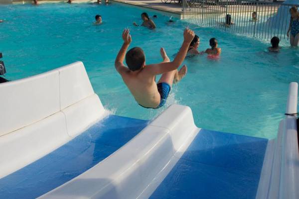 Camping aux Pommiers - Tohapi