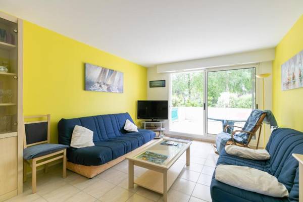 Grand appartement agréable avec piscine commune