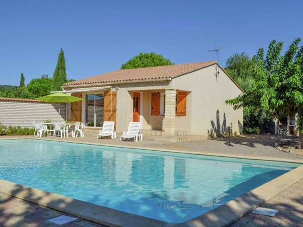 Beautiful Holiday Home Near Centre. Private Pool. Private Garden. Roofed Terrace