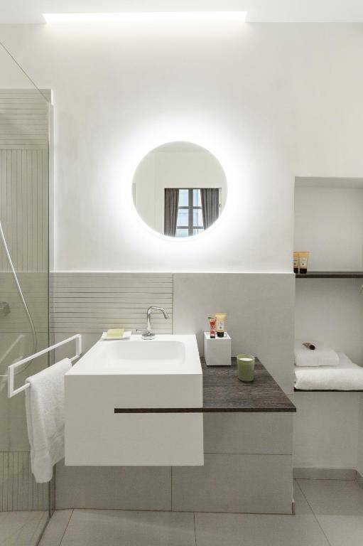 Maison Du Collectionneur