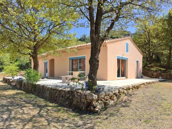 Pastoral Holiday Home with Terrace Garden Barbecue Garage
