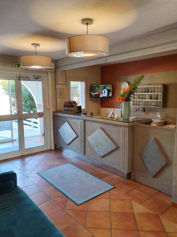 Hôtel Restaurant Athena