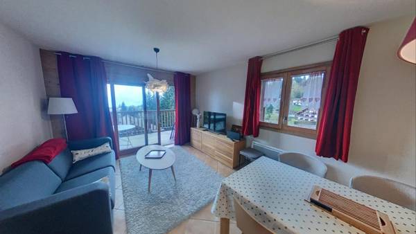 Appartement 6 Pers Télécabine Carroz (ADE05)