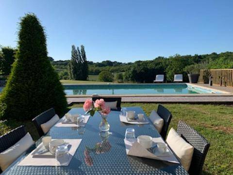 Hôtel A Jayac - Logis Hotels