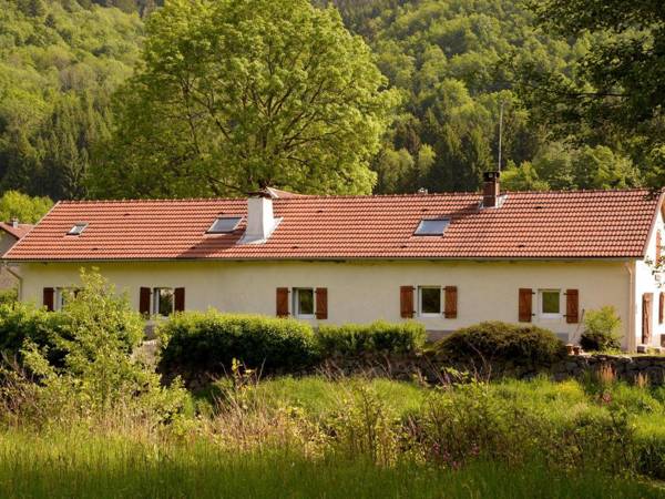 Modern Holiday Home in Lotharingen with Terrace