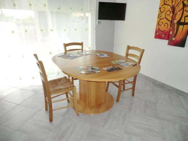 Maison d'une chambre avec jardin clos et wifi a La Garnache