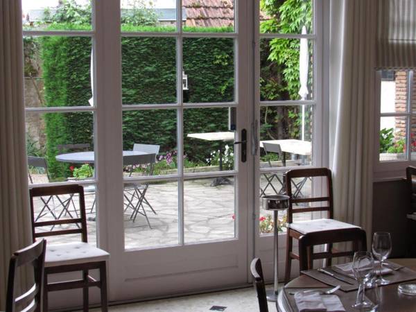 Auberge Du Grand Dauphin