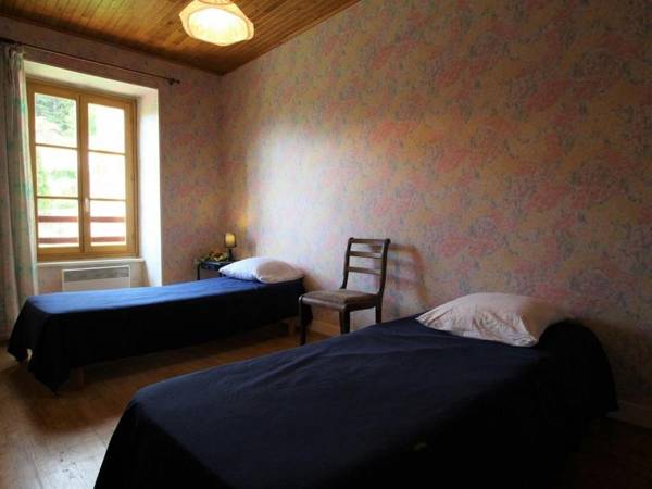 Gîte Saint-Didier-sur-Doulon 5 pièces 8 personnes - FR-1-582-222