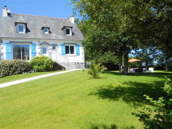 Maison de 3 chambres avec jardin amenage et wifi a Saint Alban a 3 km de la plage