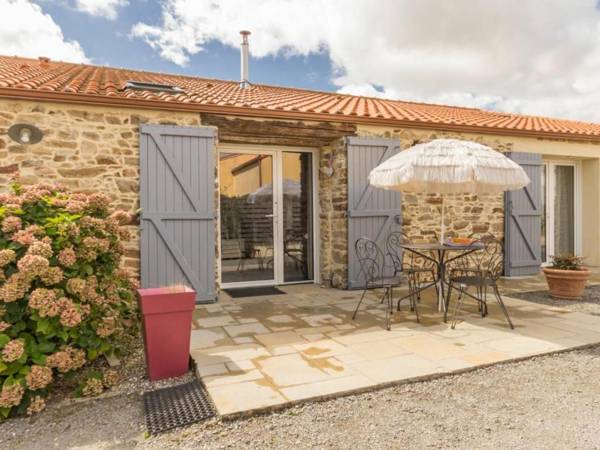 Gîte Port-Saint-Père 3 pièces 4 personnes - FR-1-306-1050