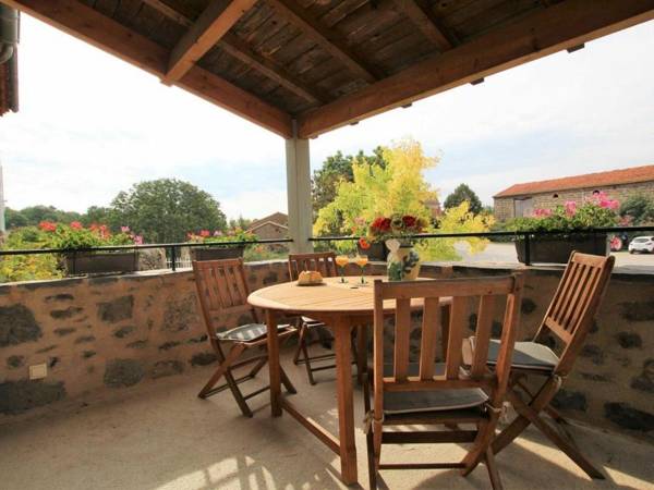 Gîte Lavaudieu 3 pièces 4 personnes - FR-1-582-219