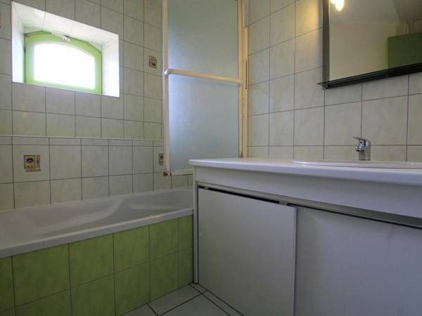 Gîte Lavaudieu 3 pièces 4 personnes - FR-1-582-219