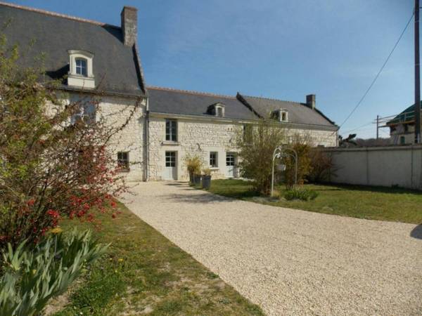 Gîte Huismes 3 pièces 5 personnes - FR-1-381-370