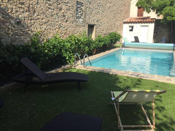 Beautiful village villa with private pool and fully fenced garden