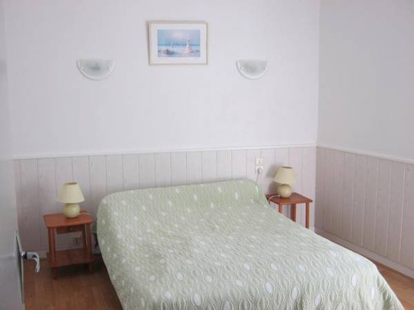 Maison Coussay-les-Bois 3 pièces 4 personnes - FR-1-541-38