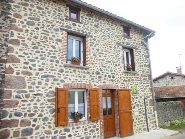 Gîte Mazerat-Aurouze 5 pièces 8 personnes - FR-1-582-220