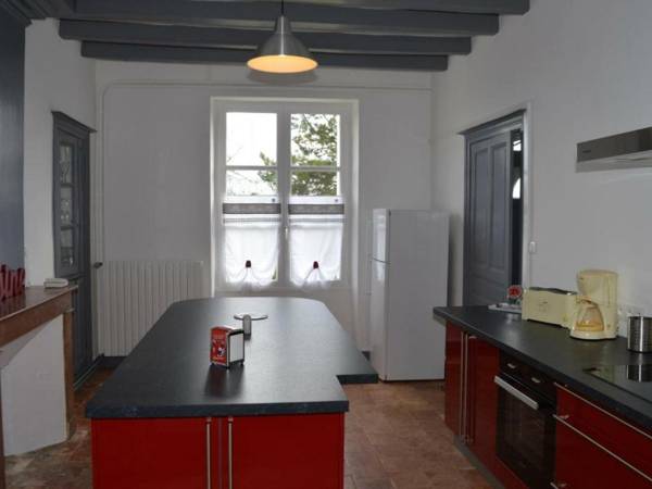 Gîte Seuilly 7 pièces 10 personnes - FR-1-381-67