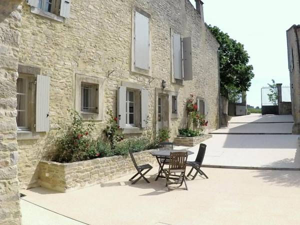 Les Gites du Chateau St Jacques d'Albas