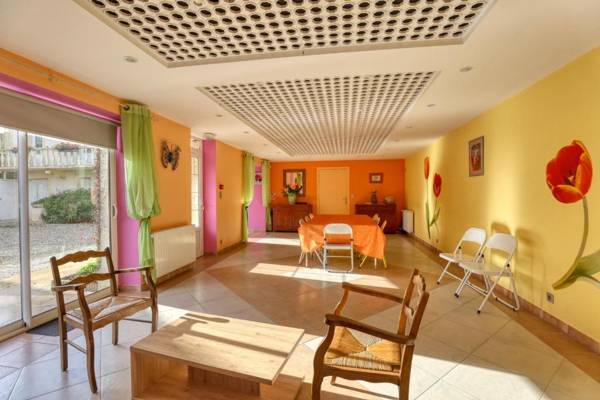 Maison de 5 chambres avec jardin clos et wifi a Commes a 6 km de la plage