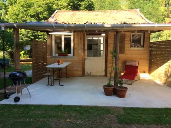 Chalet de 2 chambres avec jardin clos et wifi a Sanguinet a 1 km de la plage