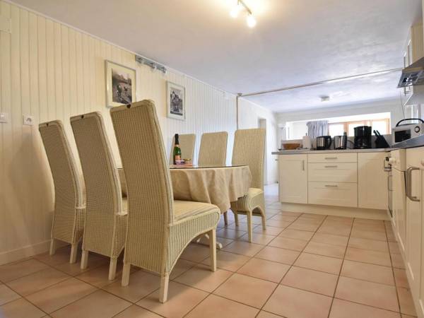 Gîte with private swimming pool and stunning view of the Lac de Pannecière .